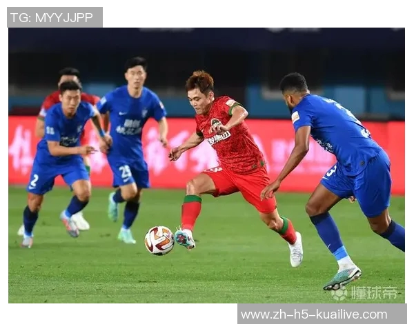 精彩足球赛事直播全程跟踪助你不错过每一个进球瞬间