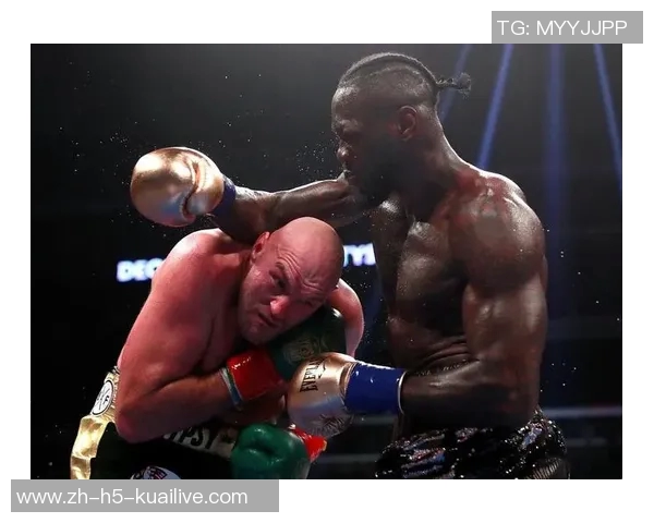 琼斯与丹的巅峰对决谁将成为拳坛新王者的传奇之战